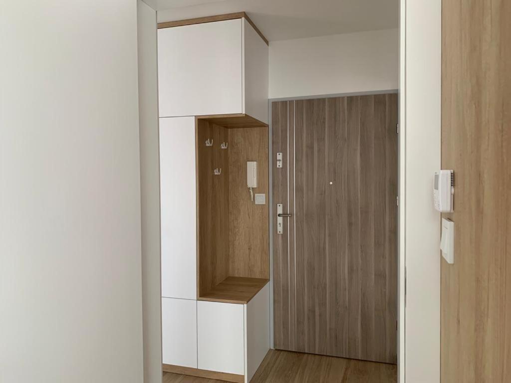 Apartament Nadmorski Z Basenem Klifowa Rewal Bagian luar foto