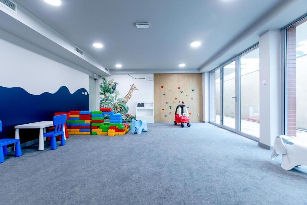 Apartament Nadmorski Z Basenem Klifowa Rewal Bagian luar foto
