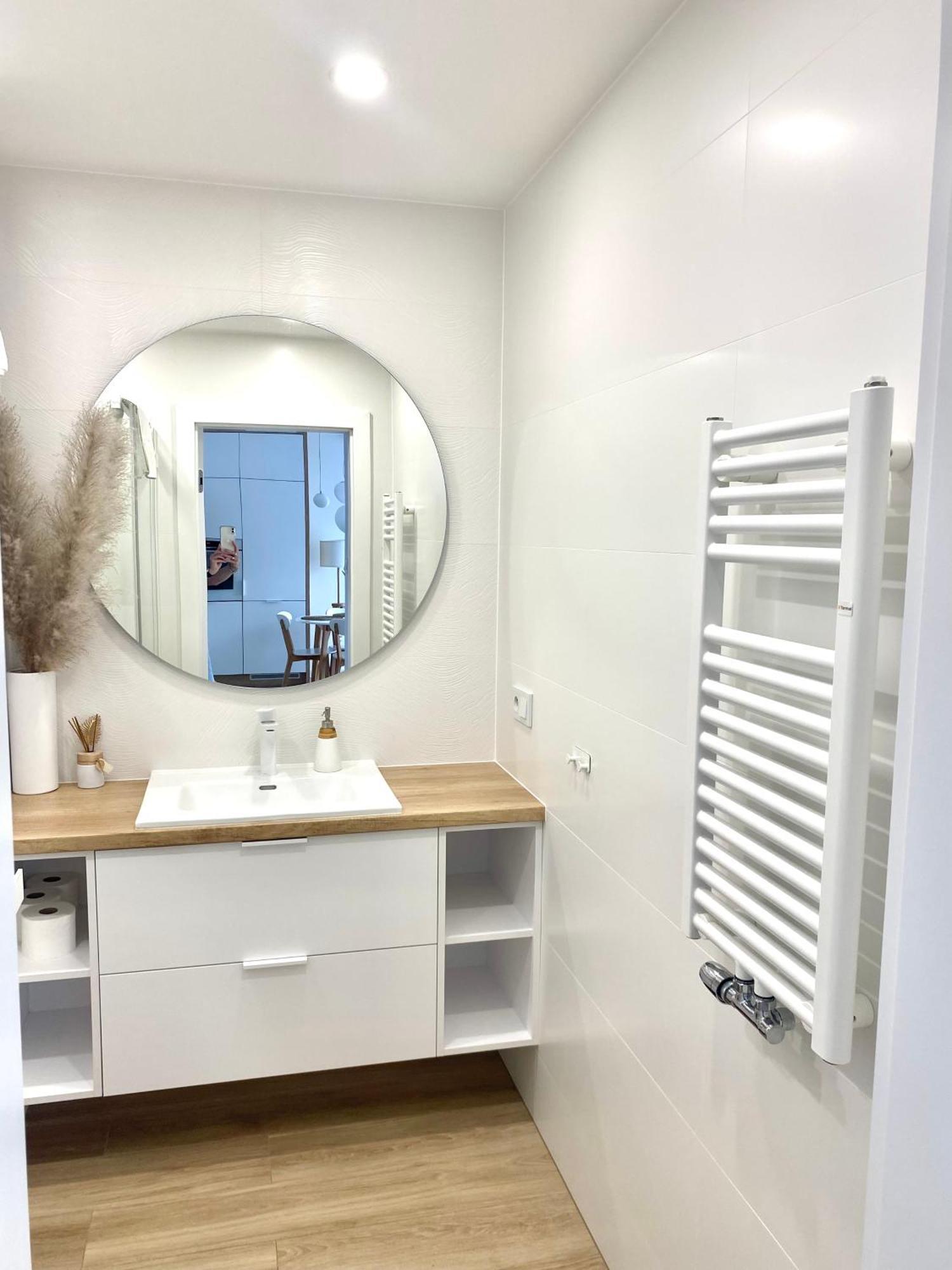 Apartament Nadmorski Z Basenem Klifowa Rewal Bagian luar foto